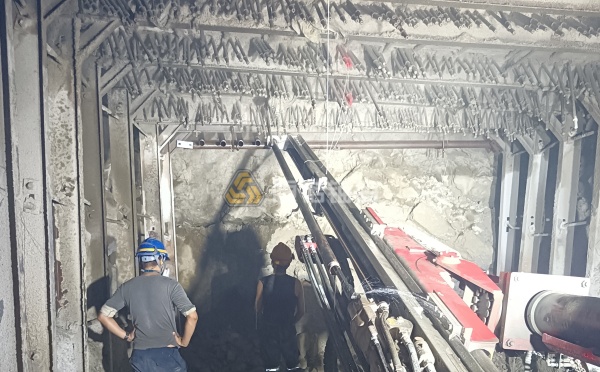 矿山高应力岩层支护新选择:自钻式中空锚杆技术优势与应用